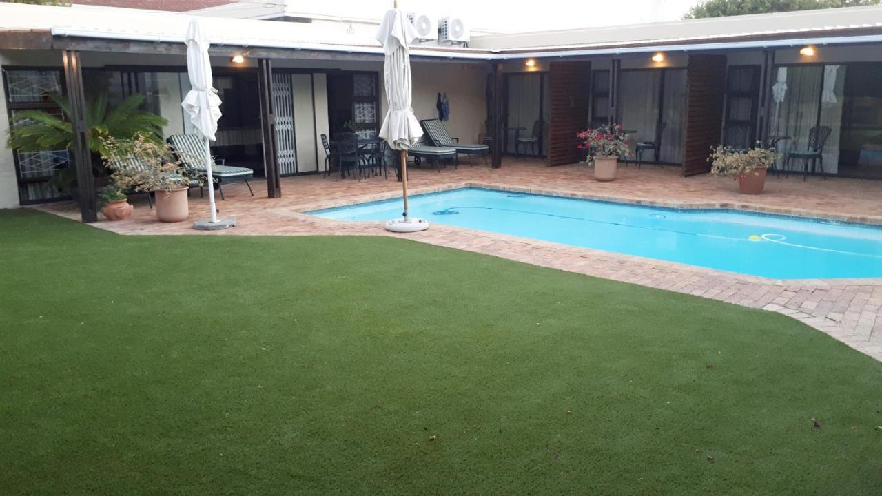 西萨默塞特Majorca House住宿加早餐旅馆 外观 照片